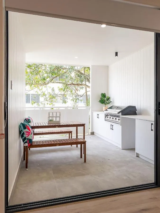Unique Kirra Townhouse Villa Gold Coast